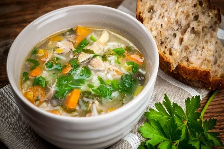 Yumurtalı toyuq  şorbası - RESEPT 