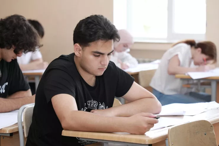 II və III ixtisas qrupları üzrə qəbul imtahanı keçirildi