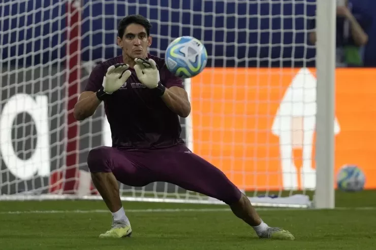 Dünya çempionatında penaltilərin qaytarılması üzrə rekordu  təkrarladı