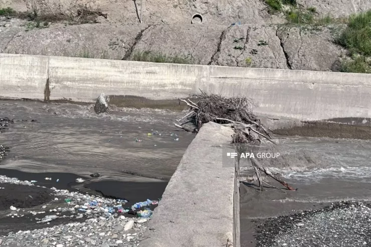 Qubada 11 yaşlı uşaq kanalda boğuldu 