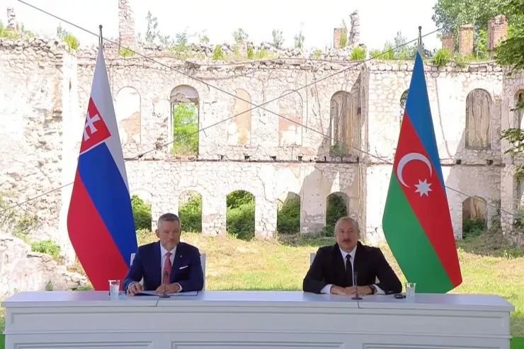Azərbaycan və Slovakiya prezidentləri Şuşada mətbuata bəyanatlarla çıxış ediblər -VİDEO  -YENİLƏNİB 