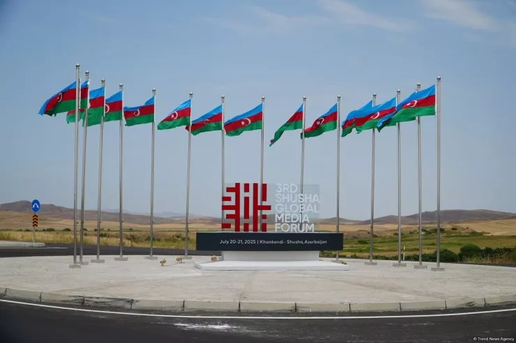 Şuşada qlobal media dialoqu:  “Media Masası” beynəlxalq media rəhbərlərini bir araya gətirdi