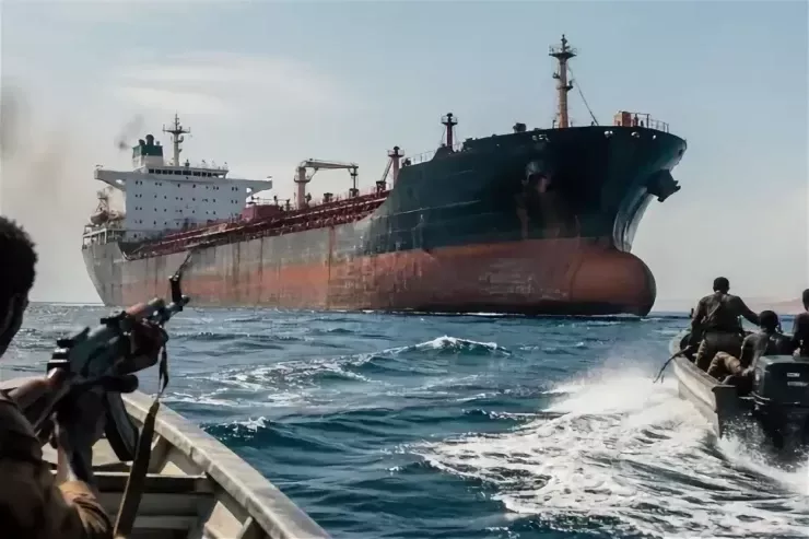 Somalidə dəniz quldurları  tanker ələ keçirdi