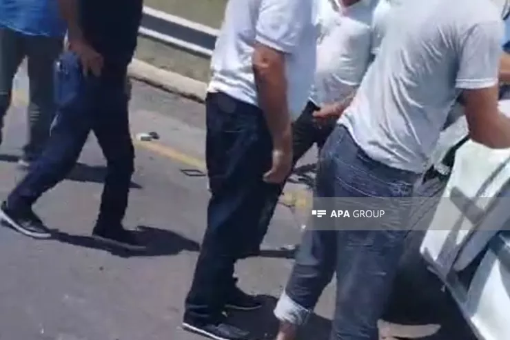Biləsuvarda iki yük maşını toqquşdu