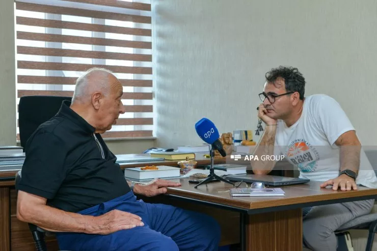“AzTV-nin sədri  140 işçini çıxarmışdı, deyirdi qəbrimə gəlsələr də geri addım atmaram” – Hakim danışır  