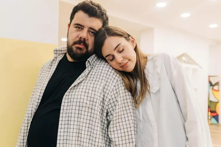 3-cü dəfə hamilə   olan model körpəsini itirdi 