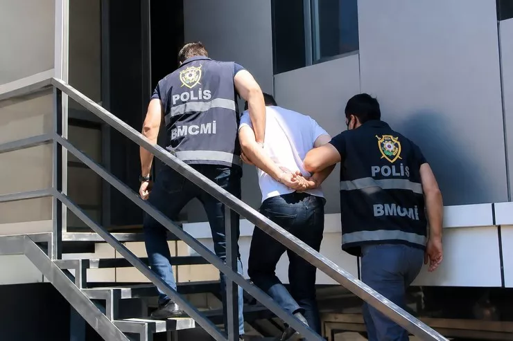 “Bandotdel” şirkət rəhbərlərini saxladı - 100 milyonluq yeyinti 