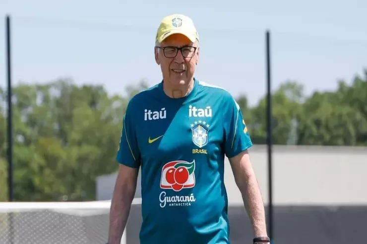 Ançelotti Braziliya millisinin Dünya çempionatından sonrakı problemləri  və planlarından DANIŞDI 