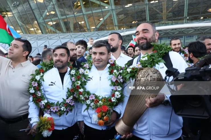 Avropa çempionu  olan Azərbaycanın minifutbol yığması Vətənə qayıtdı