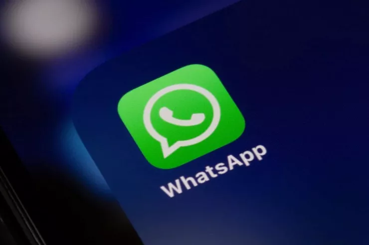WhatsApp köhnə "iPhone"ləri deaktiv edir  