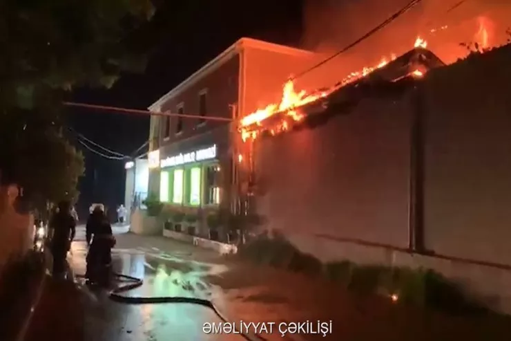 Gecəyarı Qurd dərəsində YANĞIN - VİDEO 