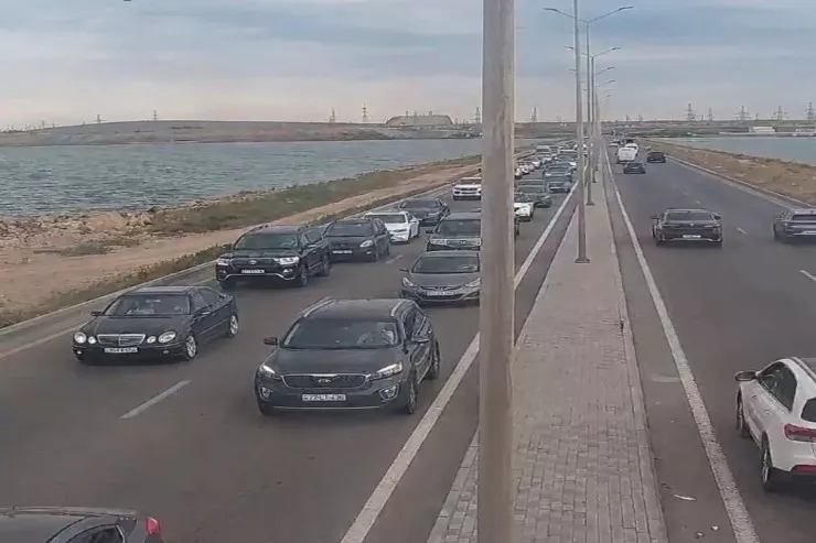 Bakıda bu yollarda sıxlıq var - SİYAHI 