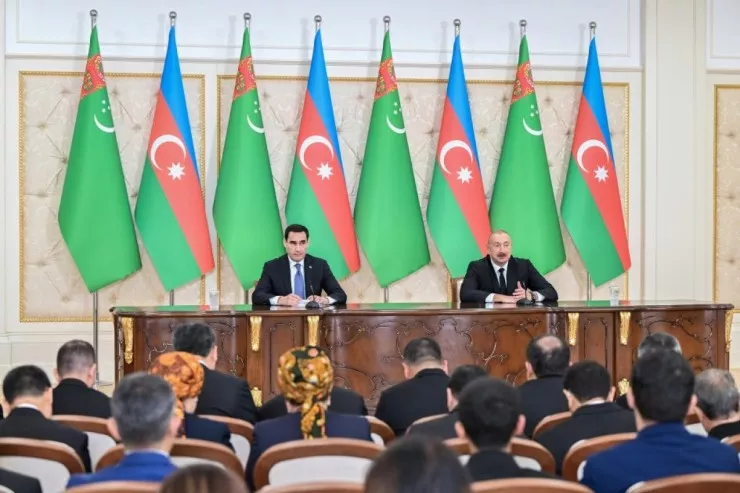 Azərbaycan və Türkmənistan prezidentləri mətbuata bəyanatlarla çıxış ediblər -FOTOLENT  -YENİLƏNİB 