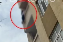 Bakıda FACİƏ:  Qardaşının evinə qonaq gələn qız 8-ci mərtəbədən yıxılıb öldü 