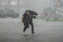 Sabah Bakıya intensiv yağış  yağacaq - hava PROQNOZU 