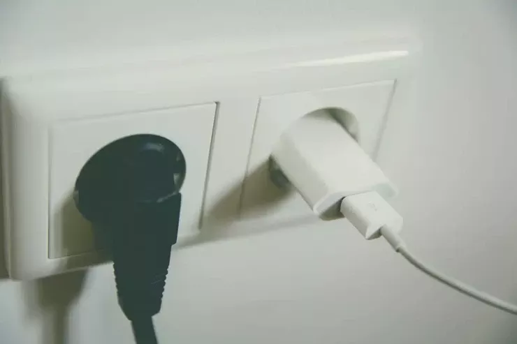 Sizin evdə də var:  65 soyuducu qədər enerji "yeyən"  məişət cihazı