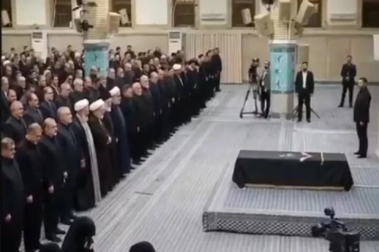 İran Xamenei ilə vidalaşır - VİDEO 