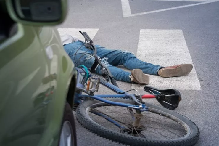 BYD ilə velosipedçini vurub öldürdü 