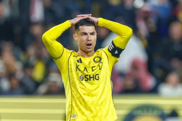 Ronaldo Ərəbistanı ailəvi tərk etdi 