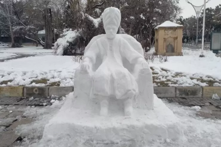 Qardan padşah  düzəltdi -  VİDEO 