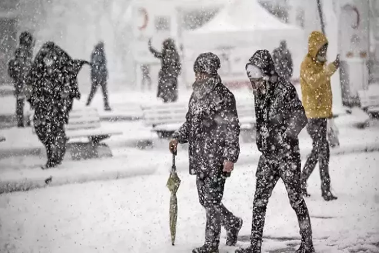 Bakıya yağış,  rayonlara qar yağacaq  - Sabahın havası 
