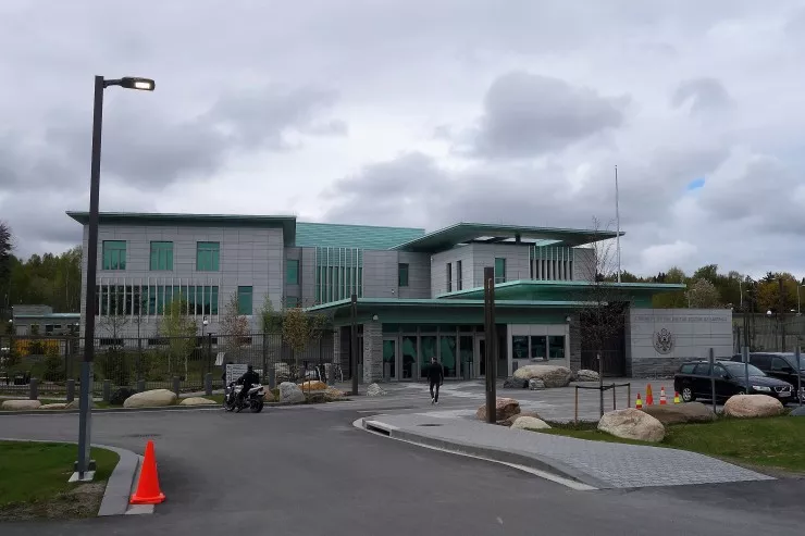 Osloda ABŞ səfirliyi yaxınlığında partlayış   baş verdi