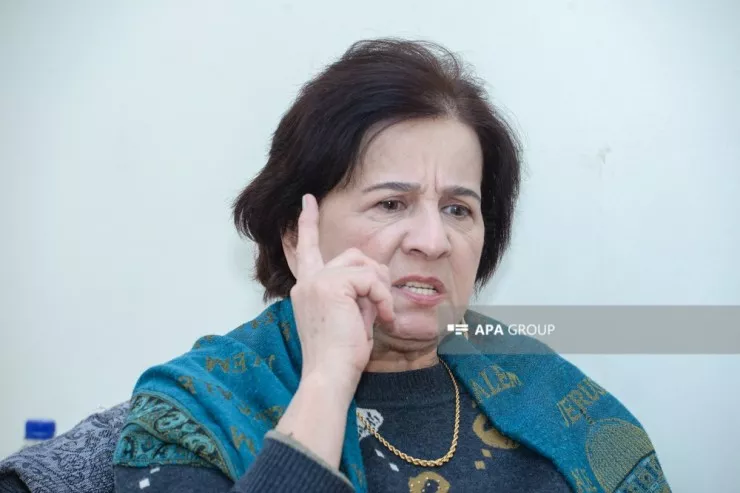 Əməkdar artist Gülşad Baxşıyeva