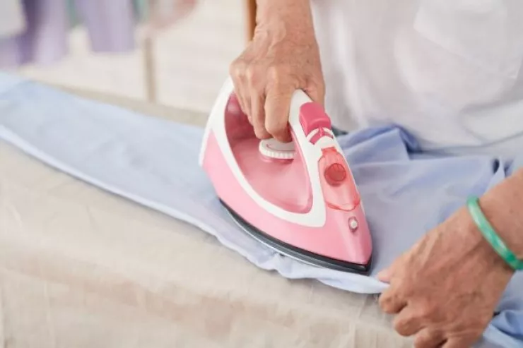 Bunu  ütü ilə   heç vaxt etməyin - xarab edə bilərsiniz 