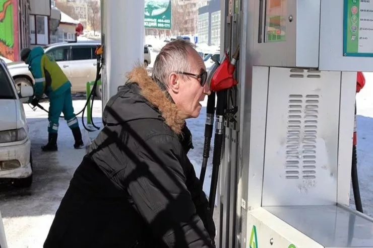 Benzin və dizel yanacağının qiyməti  görün nə qədər bahalaşdı  – Bu ölkələrdə