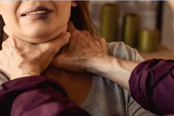 Arvadını qızının gözü önündə  öldürən atanın uşağa CAVABI:  "Ananın ürəyi gedib, onu ayıldıram"