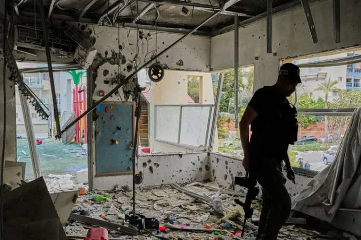 İran İsraili vurdu:  7 ölü, 47 yaralı var