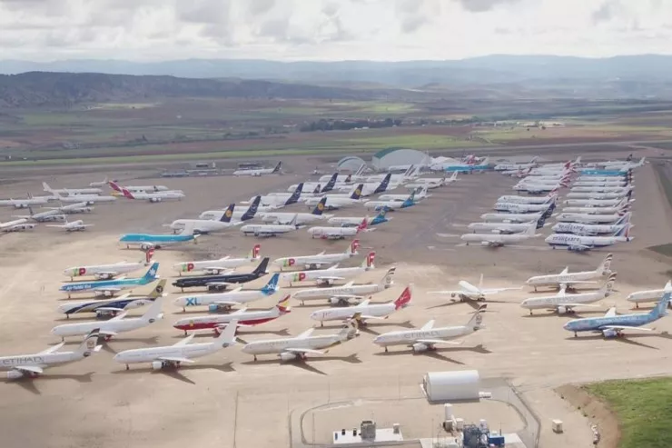 İrandakı müharibə səbəbindən bu hava limanı  təyyarələr üçün nəhəng  "dayanacaq"   oldu