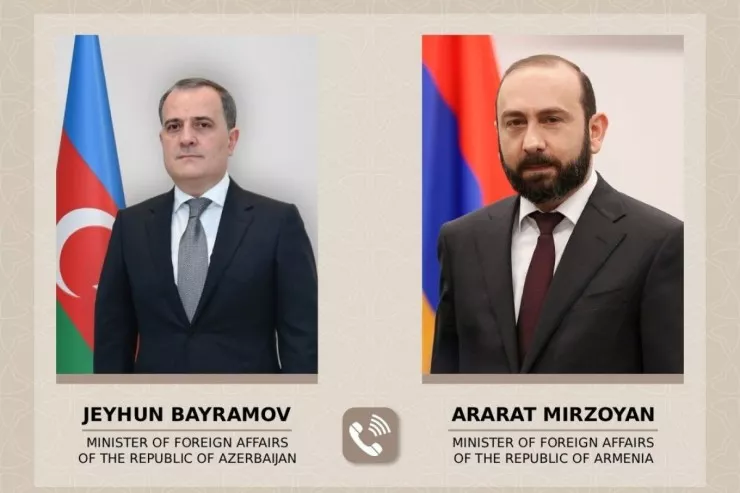 Ceyhun Bayramov Ararat Mirzoyanla danışdı