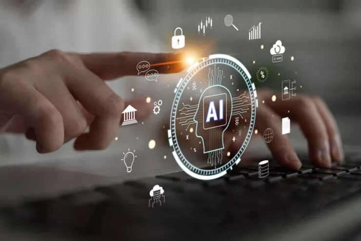 84 yaşlı qadın süni intellektin  yaratdığı kişiyə aşiq oldu 