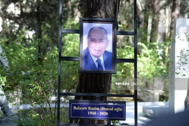 Rasim Balayev dəfn edildi - YENİLƏNİB 