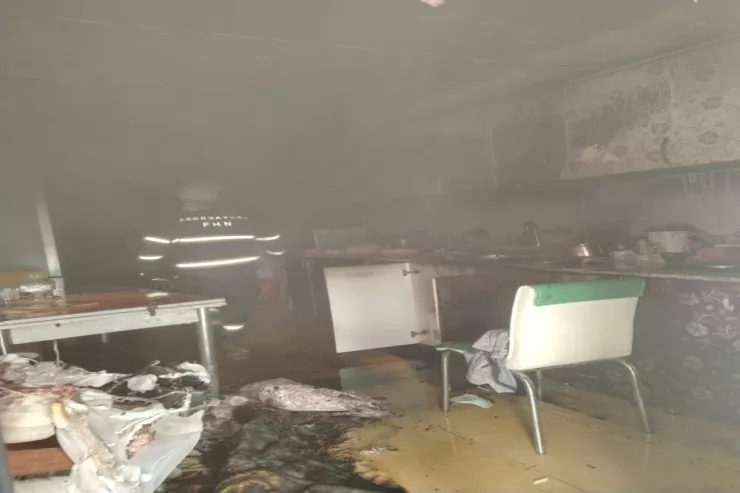 Şəkidə evdə PARTLAYIŞ:  yaralananlar var