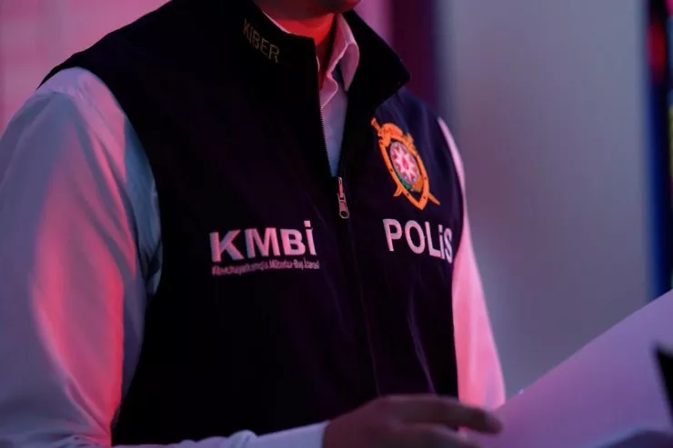 Sərfəli şərtlərlə "kredit": yüzlərlə insanın  pulunu ələ keçirənlər TUTULDU - VİDEO 