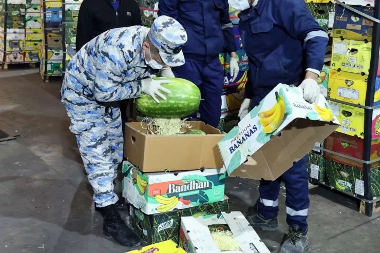 Qarpız daşıyan  yük avtomobilindən 31 kilo narkotik çıxdı - FOTO 
