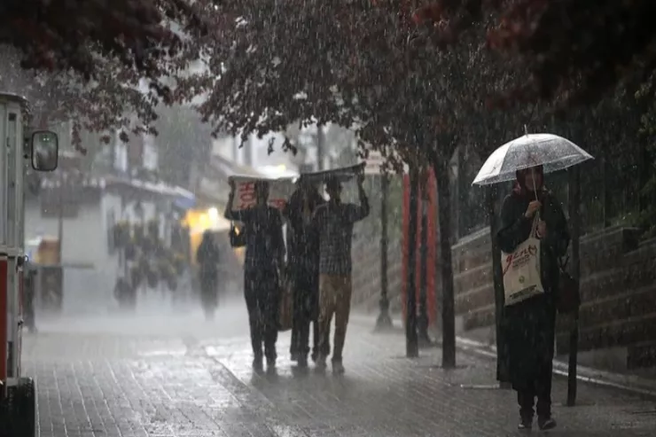 Bu rayonlara dayanmadan  yağış yağır - Faktiki HAVA 