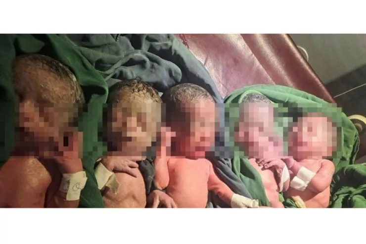 12 il sonsuzluqdan sonra birdəfəyə 5 uşaq  dünyaya gətirdi