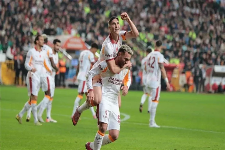“Qalatasaray” ardıcıl dördüncü dəfə çempion  oldu
