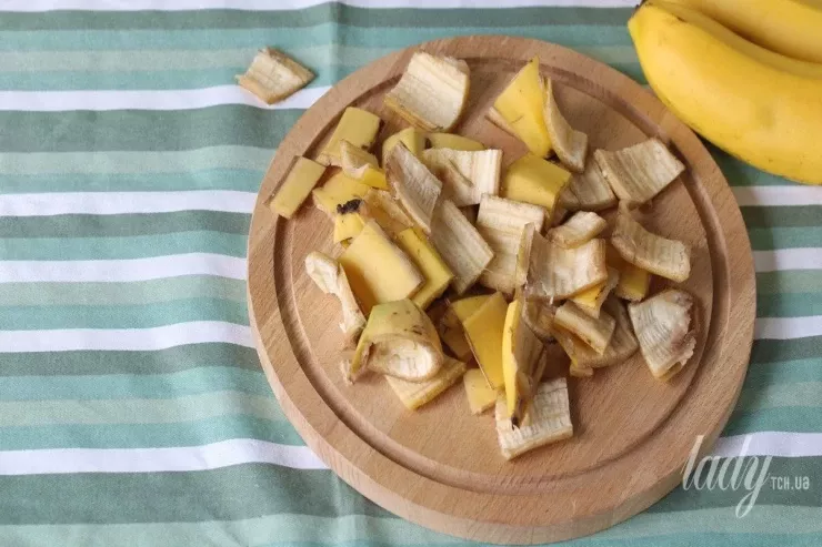 Banan qabığının  faydaları: evdə istifadə etməyin 10 üsulu