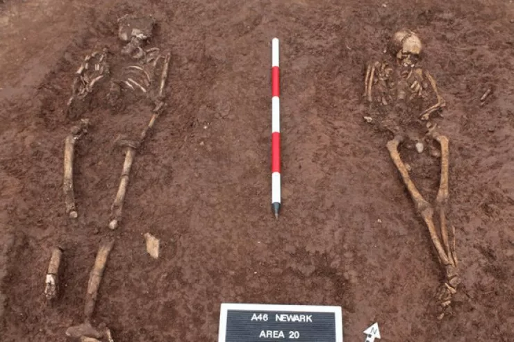 Yol tikintisi zamanı 8 min il əvvələ  aid insan skeletləri  TAPILDI