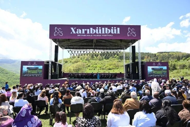 Şuşada “Xarıbülbül”  IX Beynəlxalq Musiqi Festivalı keçirilir - FOTOLENT 