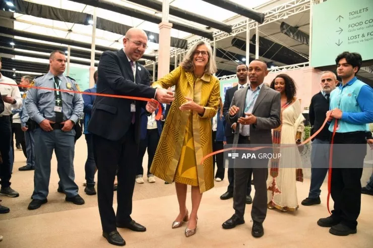 WUF13-də  “Urban Expo” sərgisinin rəsmi açılış mərasimi oldu -FOTOLENT 