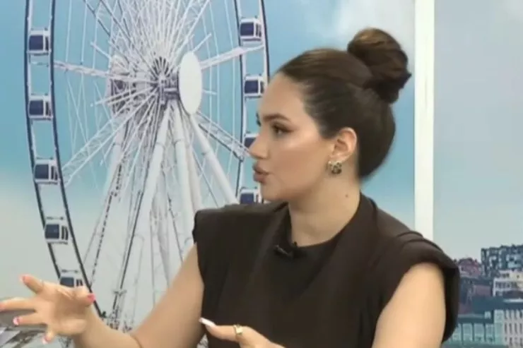 "İtaliyanın 4 şəhərini 500 dollara  gəzmişəm" - bloger Arifə Eminli -  VİDEO 