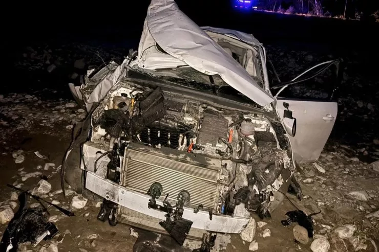 Ağsuda BYD çay yatağına  düşdü, ölənlər var - FOTO 