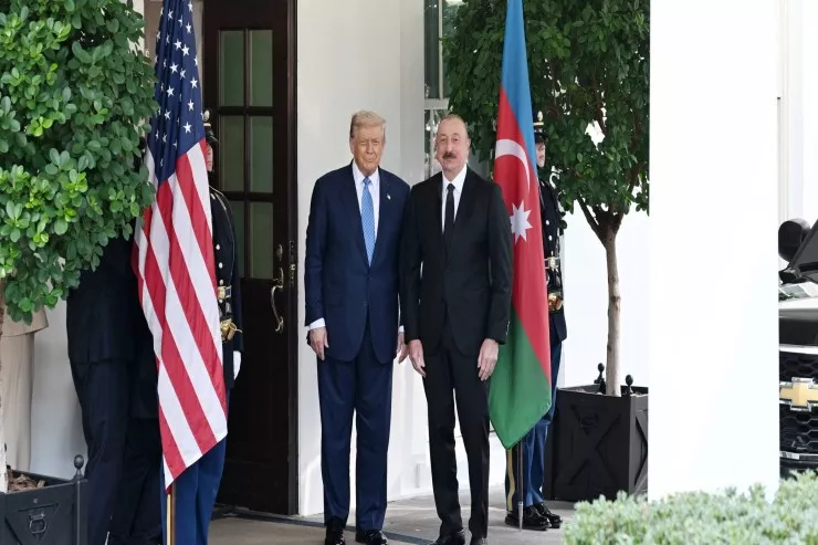 Donald Tramp İlham Əliyevə təbrik ünvanladı