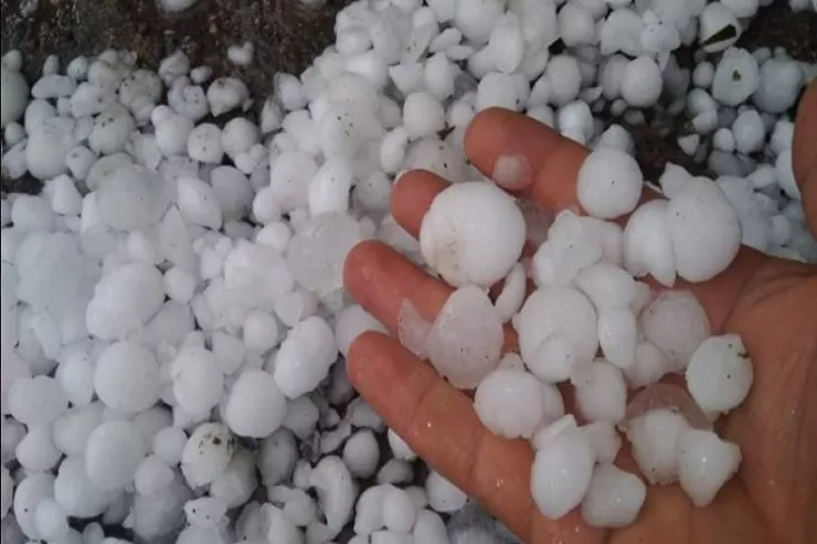 XƏBƏRDARLIQ : Bakıda dolu yağacaq