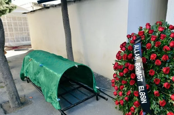 Azərbaycanda tanınmış iş adamı  vəfat etdi